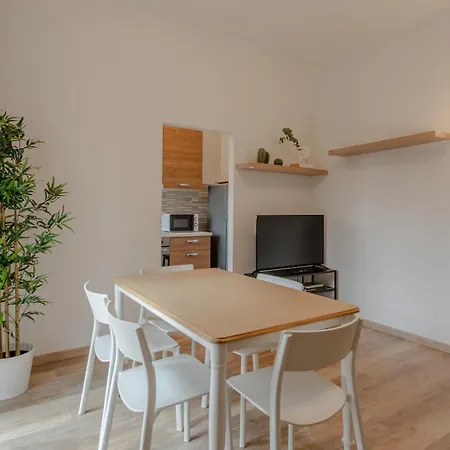 Apartament Family 3 *