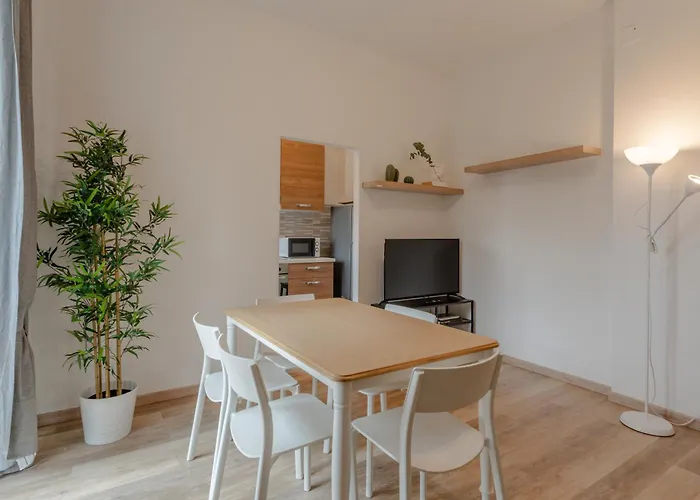 Apartment Family 3 *